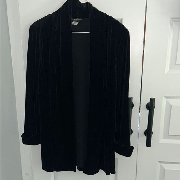 Mercer & Madison Black Velvet Cardigan 1X - Picture 1 of 4